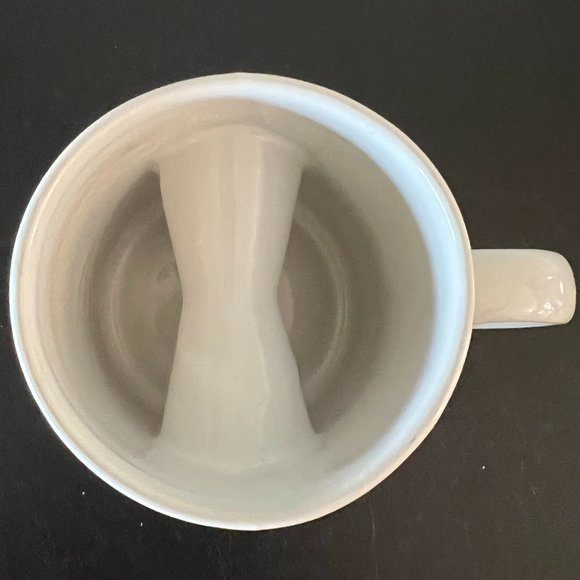 Set of 2 Golf Mugs Hallmark Shoebox HOLE-IN-ONE & Practice Putting Hole - Picture 5 of 11